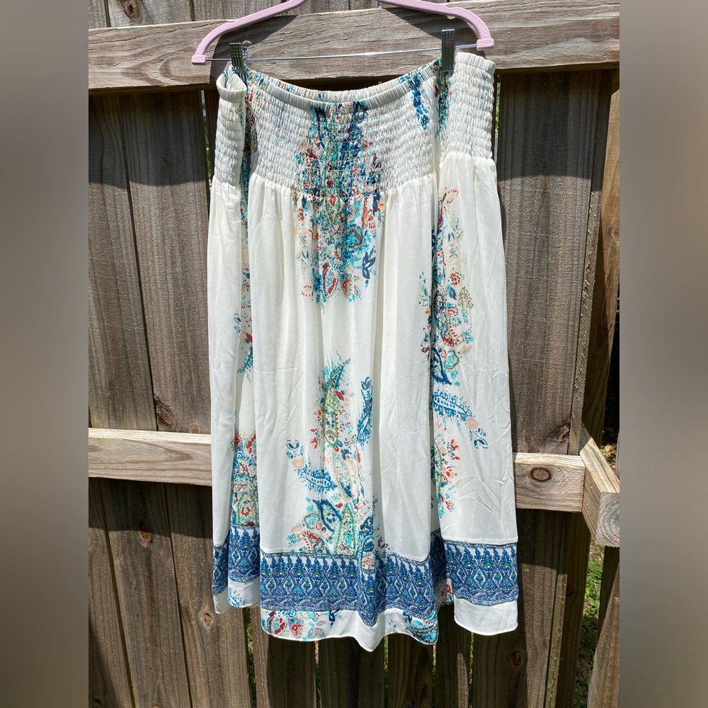 Women’s smocked-waist paisley maxi skirt